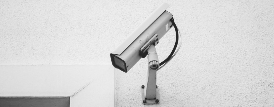 Por que os portões automáticos quebram tanto?